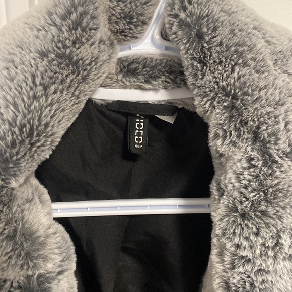 H&m coat - Picture 4 of 4